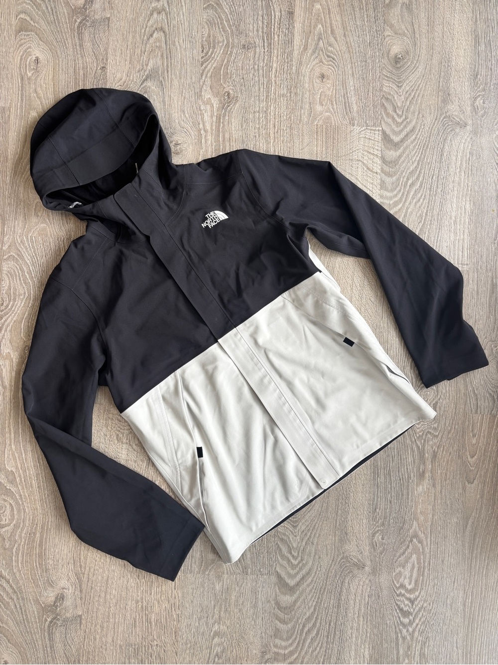 The North Face Men's Apex Flex DryVent Jacket